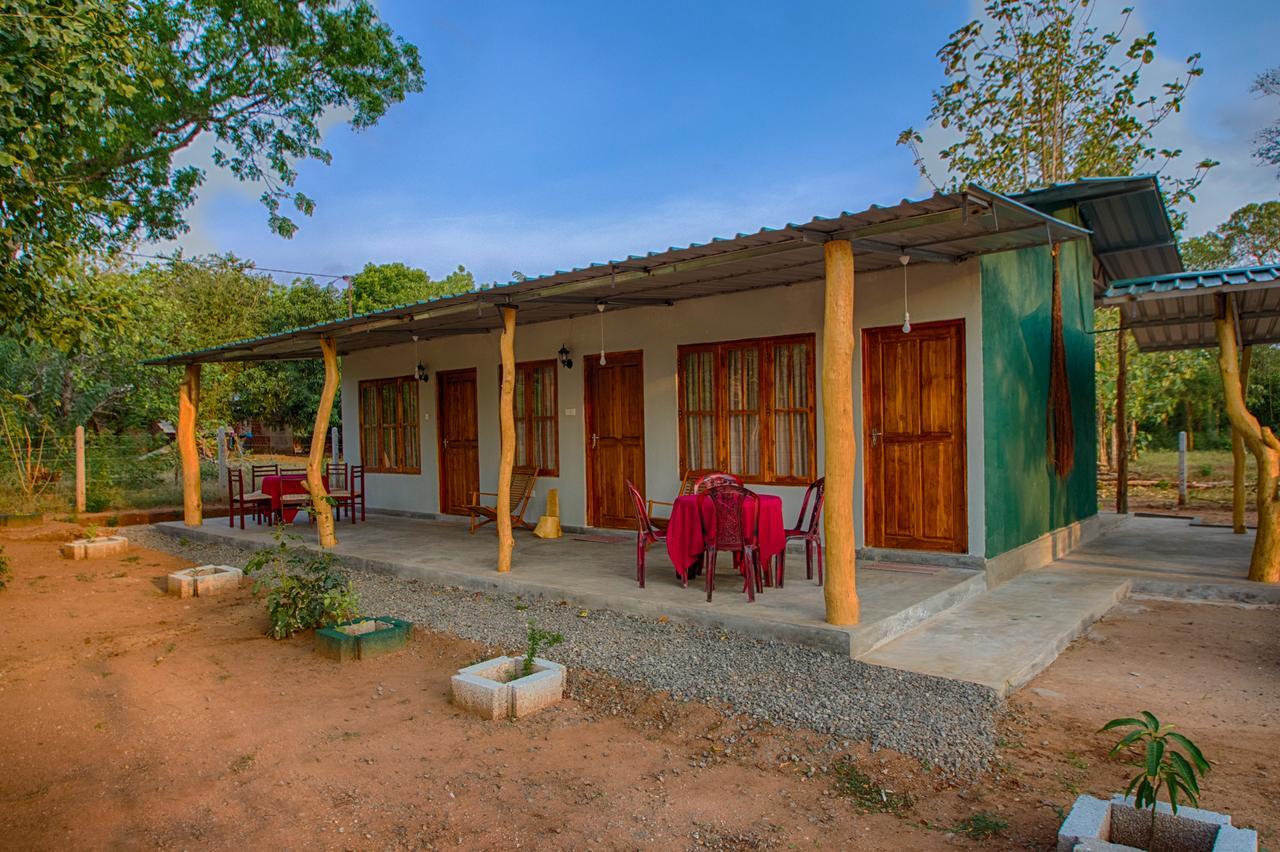 Wilpattu Holiday Home Nochchiyagama Exterior photo